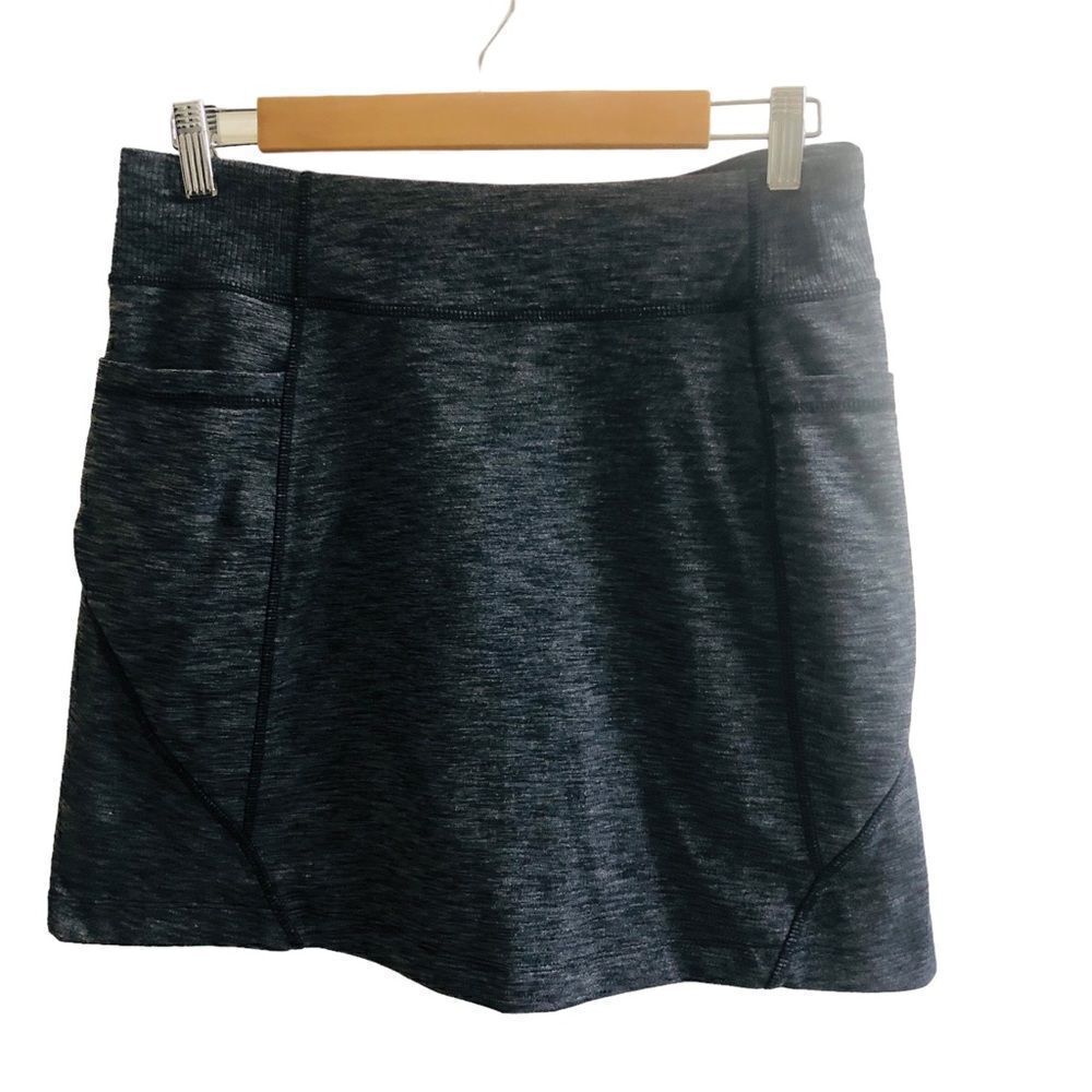 Athleta Women's Excursion Skort Heather Gray Pockets Travel Outdoor Size Medium - Picture 2 of 5